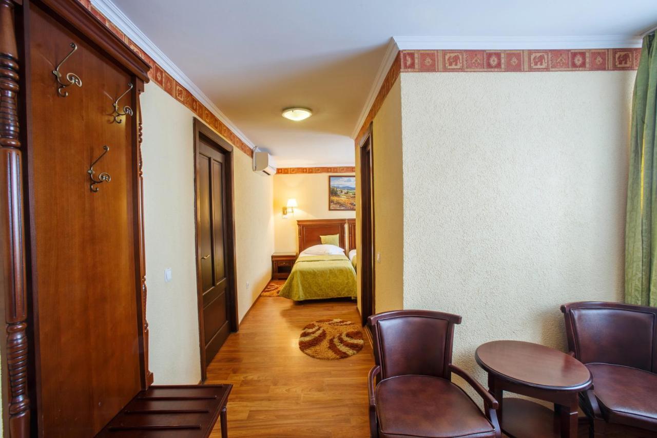 Hotel Domeniul Dracula Daneş Zewnętrze zdjęcie