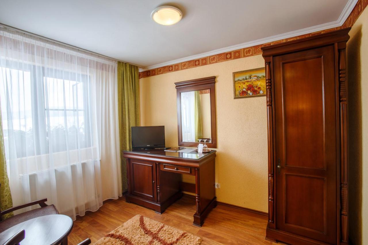 Hotel Domeniul Dracula Daneş Zewnętrze zdjęcie
